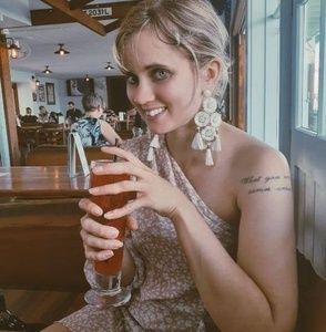 Meet your Posher, Mandy